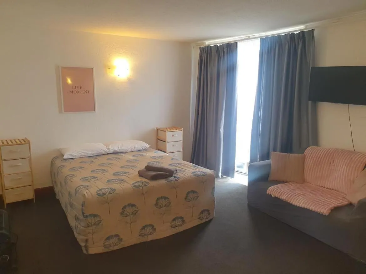 Aaa Mana Motel Porirua