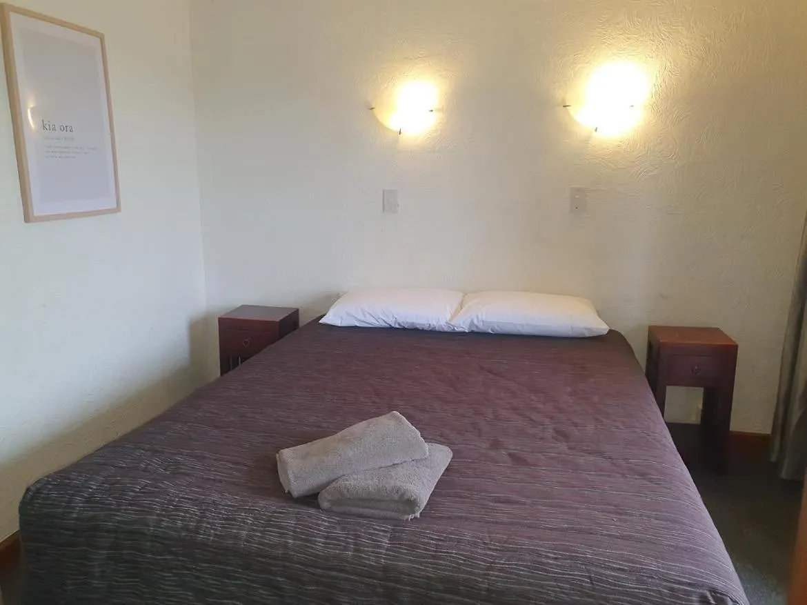 Aaa Mana Motel Porirua 3*,